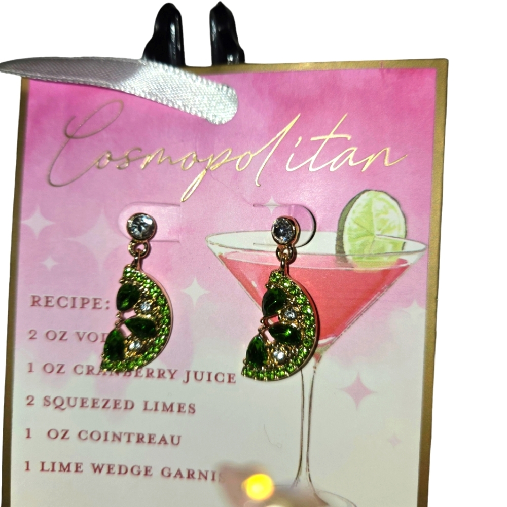 NWT Cosmopolitan Earrings